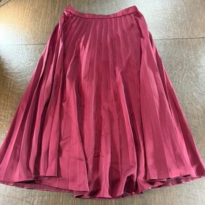 J Crew Elegant Cranberry Pleated A Line Skirt Sz 4